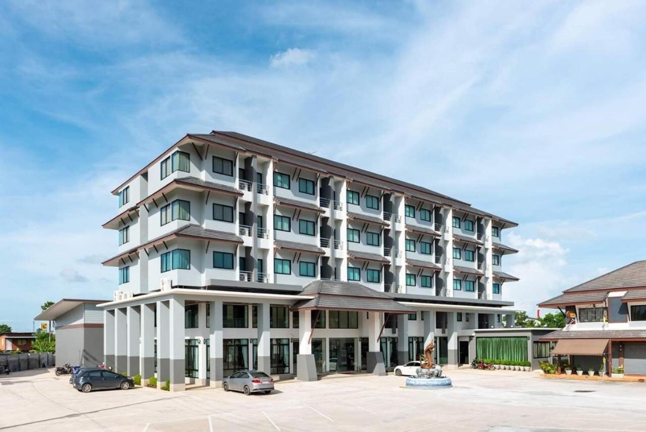 Pura Nakhon Hotel Nakhon Si Thammarat Exterior foto